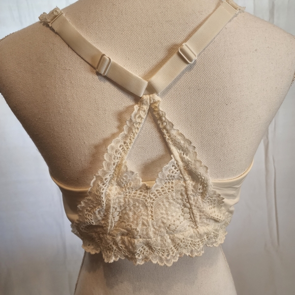 Auden Women's Razorback Bralette - Picture 11 of 14